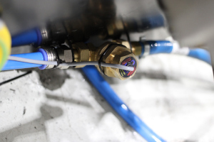 Magna Liberec / Lakovna / Robot 829 / Průtokoměr PU1-CA1 3/8" - měření přívodu vzduchu stroje