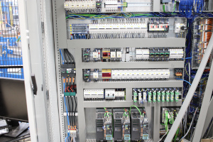 TI Group Automotive / Linka HETT8 / GSM 4G Elektroměr SE2-PM5