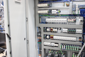 TI Group Automotive / Linka HETT8 / GSM 4G Elektroměr SE2-PM5