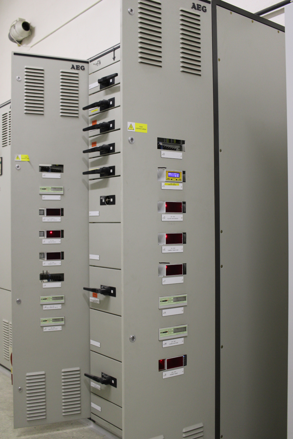 Linde Gas Praha, trafostanice, 19ks MBus elektroměrů se vzdáleným odečtem